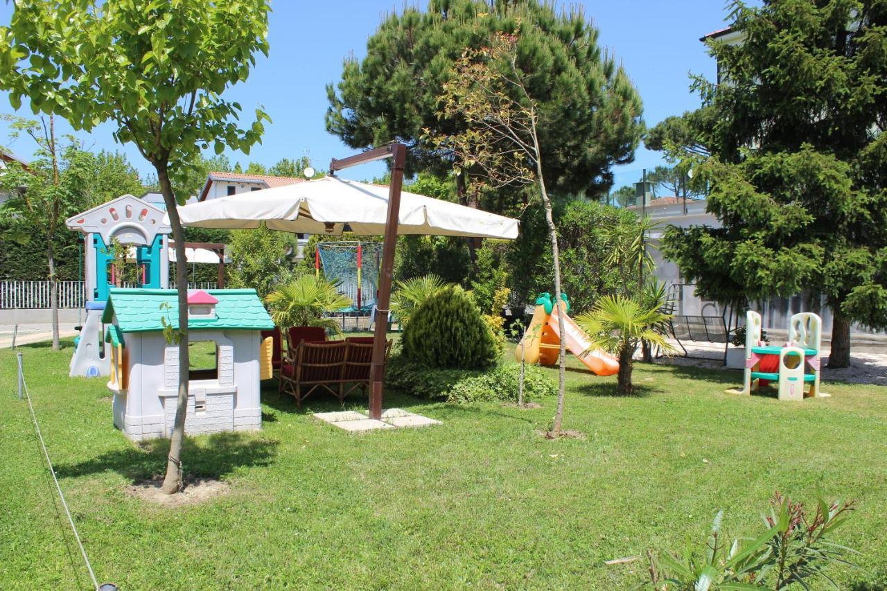 Villa Liliana Cervia Zewnętrze zdjęcie